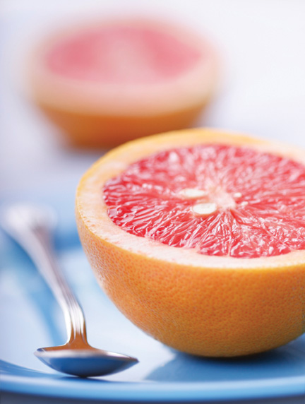 whole grapefruit calories